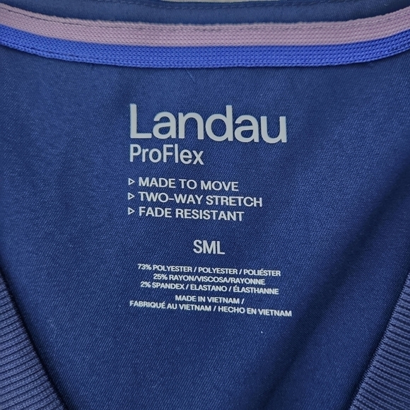Landau ProFlex 2-Pocket V-Neck Scrub Top. Size Small. New. - Picture 5 of 7